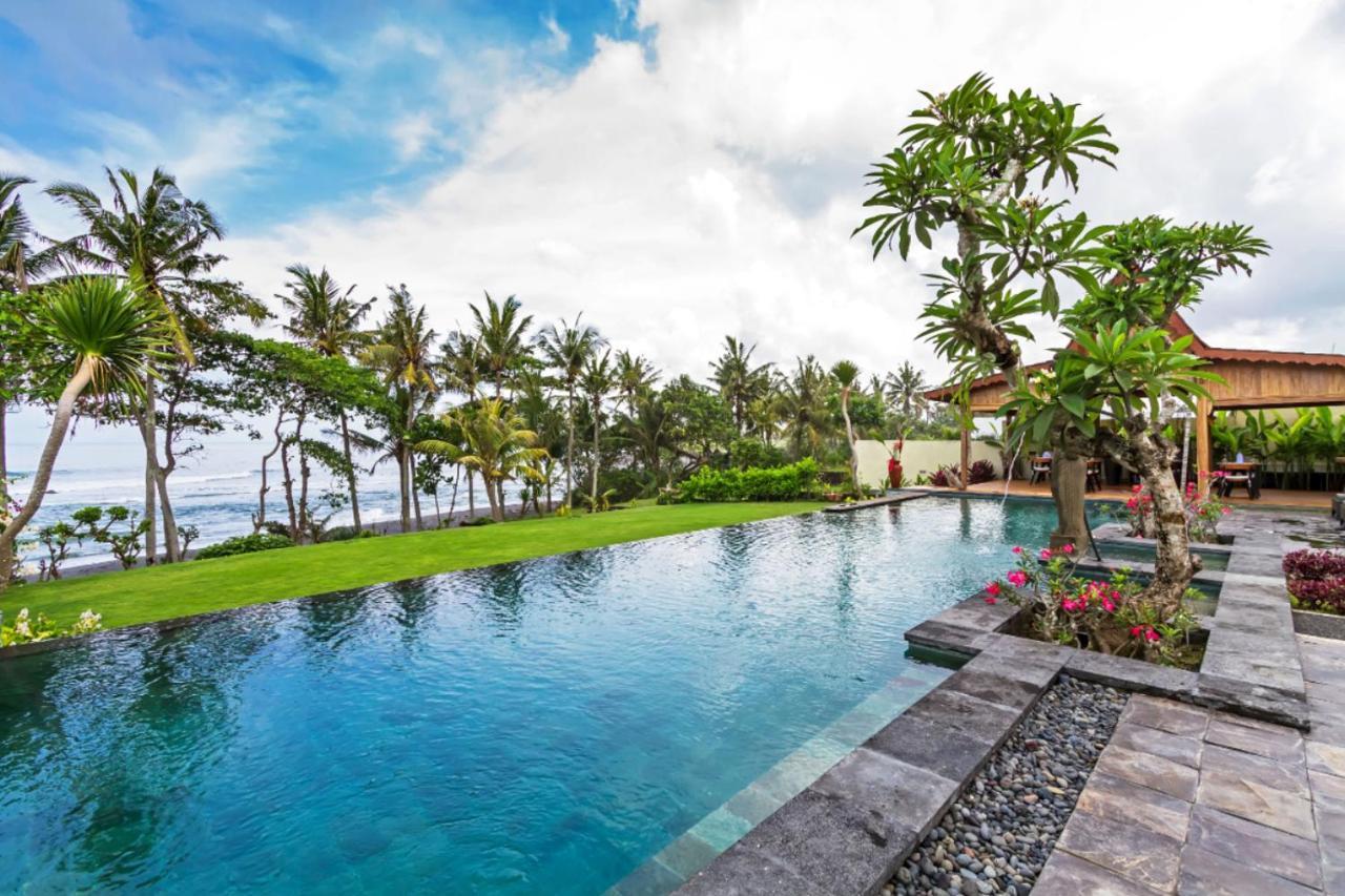 Bali Natha Beach Front Canggu  Exterior photo